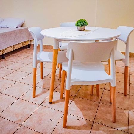 Monoambiente Elegante Y Economico Apartment San Salvador de Jujuy Ngoại thất bức ảnh